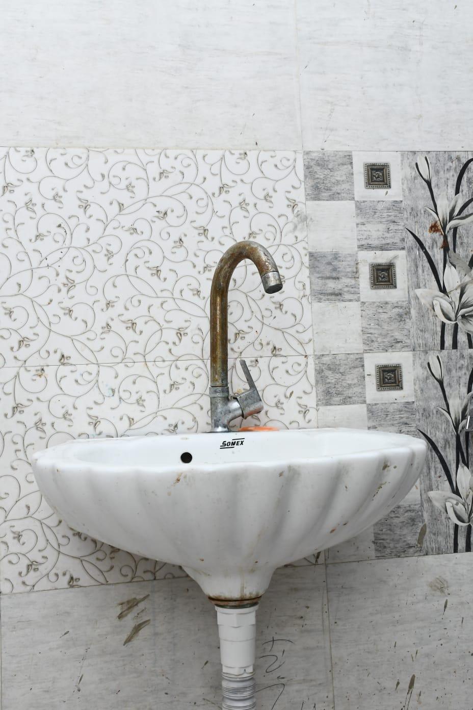 iYi Orchid Hotel Midnight 2.0 - Washroom