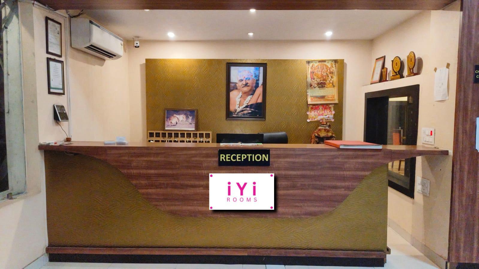 iYi Lavish  River View Resort - Reception