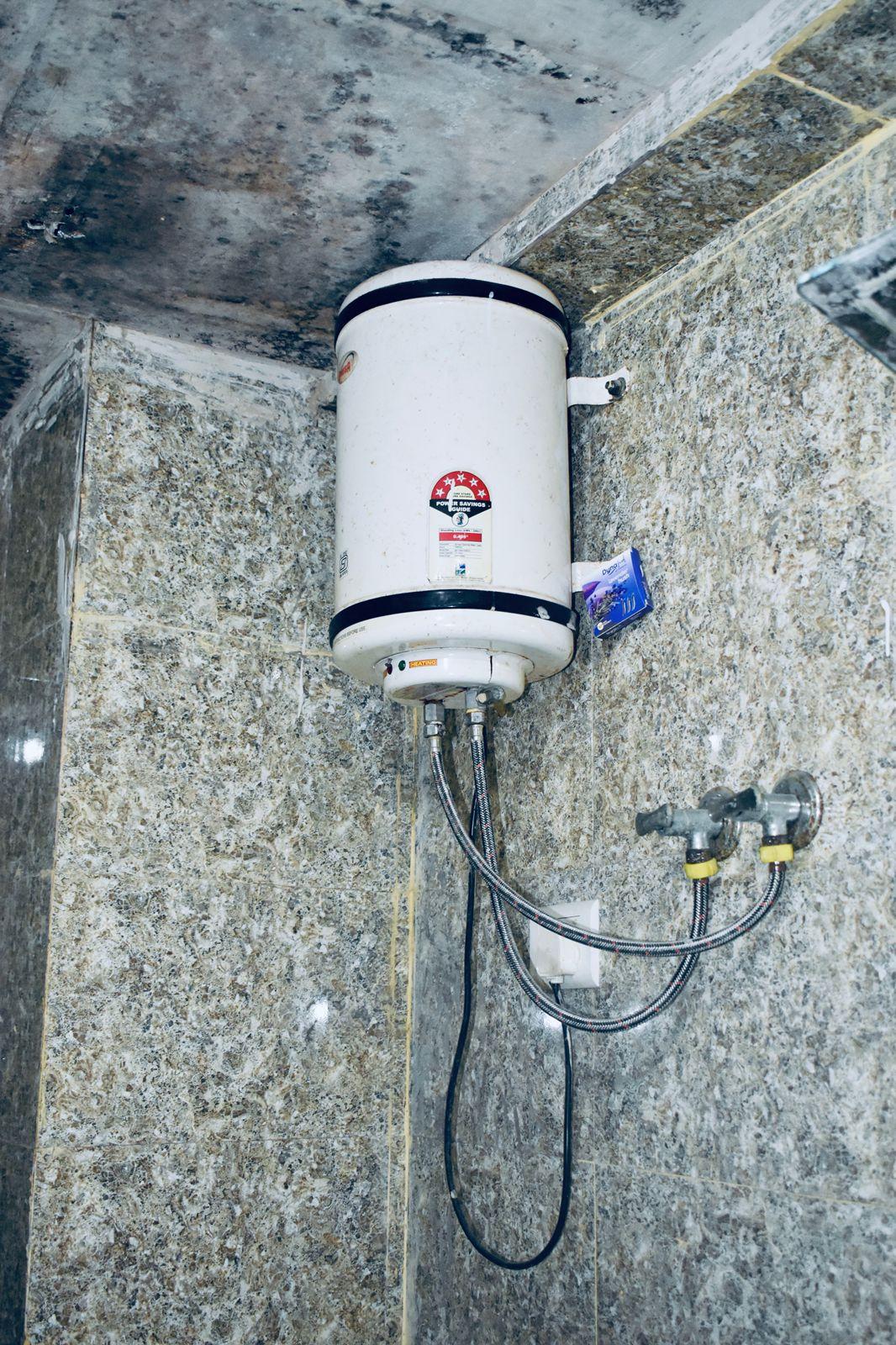 iYi Orchid Hotel New Vaishali - Washroom